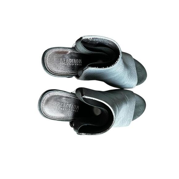 Stylish Grey Open-Toe Heels - Picture 6 of 9